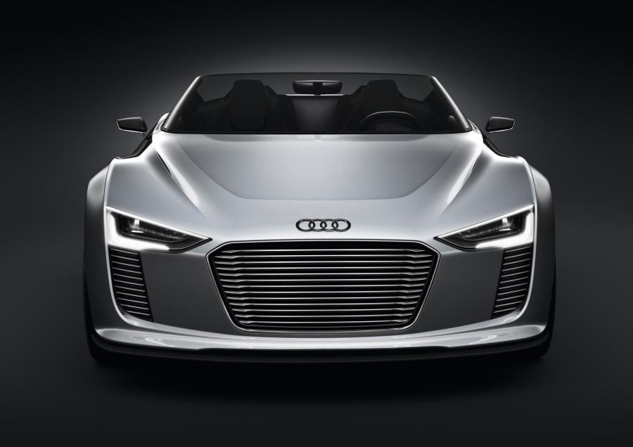  Audi e-Tron Spyder Concept 2010 года  (фото 20 из 105)